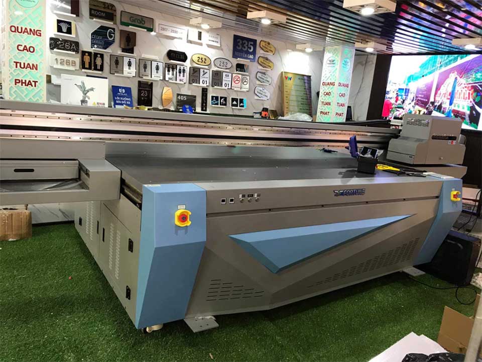 Máy uv phẳng khổ lớn của bigcolor